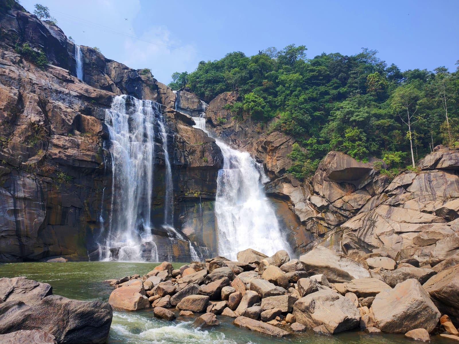 Hundru Falls